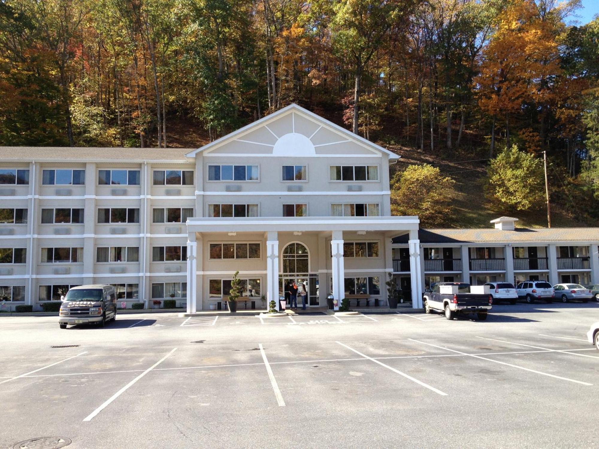 Cherokee Grand Hotel Eksteriør bilde