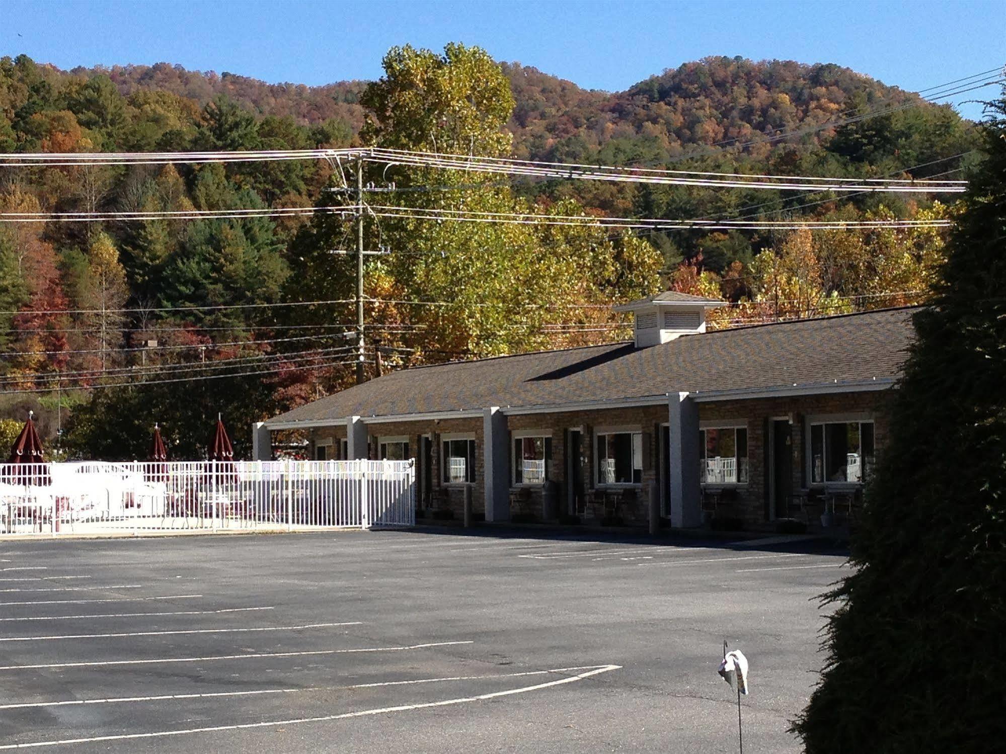 Cherokee Grand Hotel Eksteriør bilde